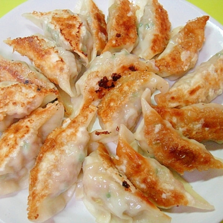 にんにくの芽入り 焼き餃子 レシピ 作り方 By Mint74 楽天レシピ